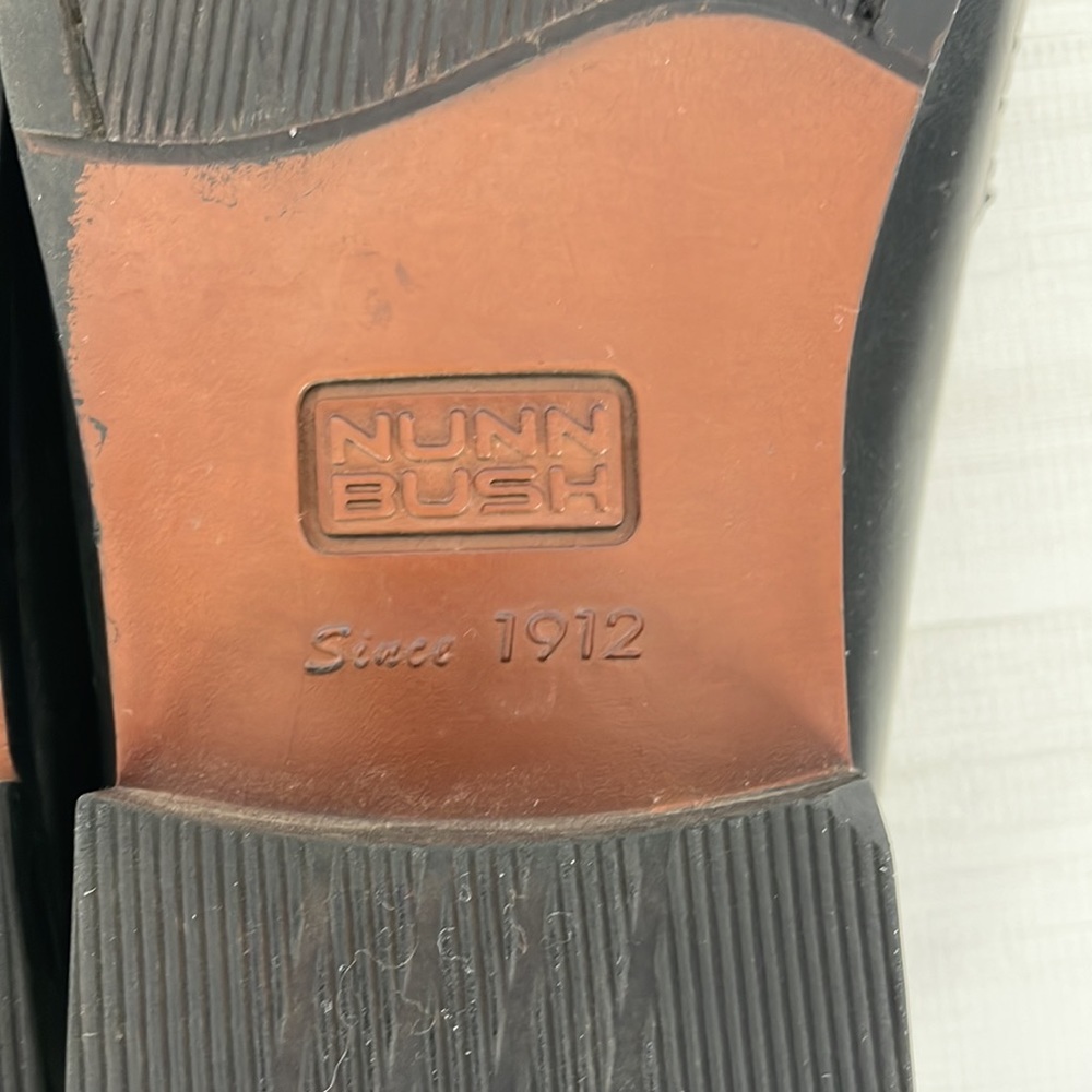 Nunn Bush men's black leather woven pinch toe loafer with tassel Size 11 - Picture 9 of 10